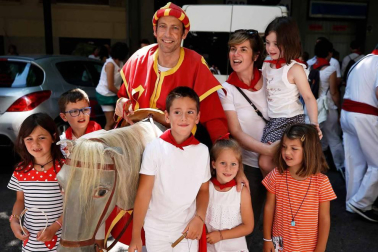 Salida de los gigantes y cabezudos de Pamplona, 8 de julio de San Fermín 2018