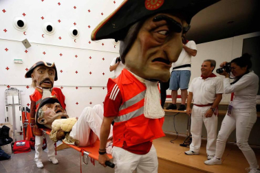 Salida de los gigantes y cabezudos de Pamplona, 8 de julio de San Fermín 2018