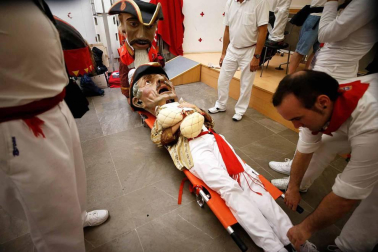 Salida de los gigantes y cabezudos de Pamplona, 8 de julio de San Fermín 2018