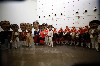 Salida de los gigantes y cabezudos de Pamplona, 8 de julio de San Fermín 2018