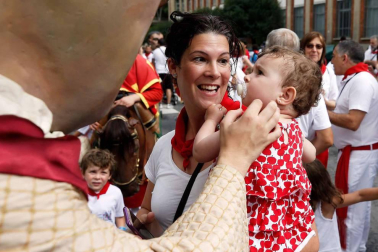 Salida de los gigantes y cabezudos de Pamplona, 8 de julio de San Fermín 2018