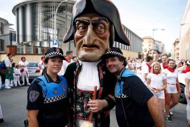 Salida de los gigantes y cabezudos de Pamplona, 8 de julio de San Fermín 2018