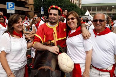 Salida de los gigantes y cabezudos de Pamplona, 8 de julio de San Fermín 2018