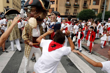 Salida de los gigantes y cabezudos de Pamplona, 8 de julio de San Fermín 2018