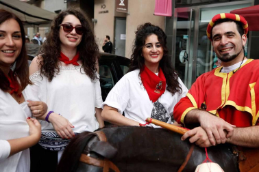 Salida de los gigantes y cabezudos de Pamplona, 8 de julio de San Fermín 2018