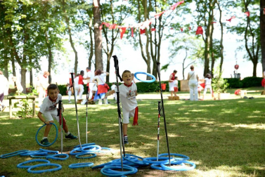 Los Sanfermines también ofrecen diferentes espacios para que los más pequeños puedan disfrutar sin parar de jugar