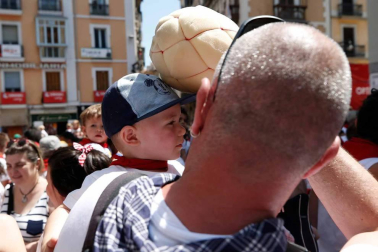 Salida de los gigantes y cabezudos de Pamplona, 9 de julio de San Fermín 2018
