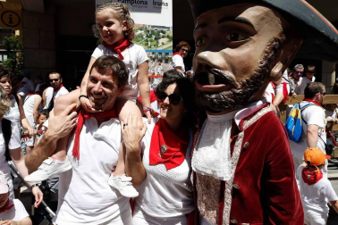 Salida de los gigantes y cabezudos de Pamplona, 9 de julio de San Fermín 2018