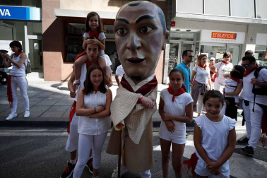 Salida de los gigantes y cabezudos de Pamplona, 9 de julio de San Fermín 2018