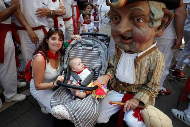 Salida de los gigantes y cabezudos de Pamplona, 9 de julio de San Fermín 2018