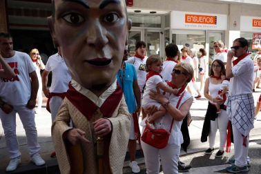 Salida de los gigantes y cabezudos de Pamplona, 9 de julio de San Fermín 2018