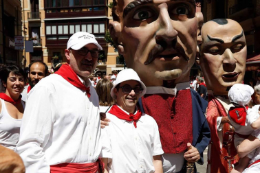 Salida de los gigantes y cabezudos de Pamplona, 9 de julio de San Fermín 2018