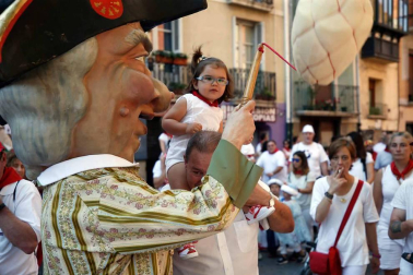 Salida de los gigantes y cabezudos de Pamplona, 9 de julio de San Fermín 2018