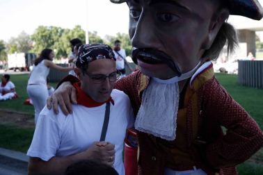 Salida de los gigantes y cabezudos de Pamplona, 9 de julio de San Fermín 2018