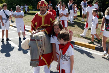 Salida de los gigantes y cabezudos de Pamplona, 9 de julio de San Fermín 2018