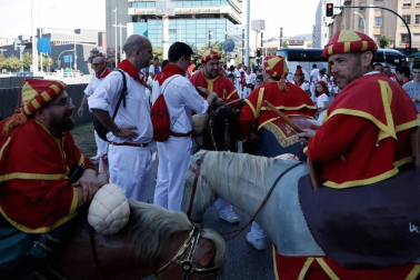 Salida de los gigantes y cabezudos de Pamplona, 9 de julio de San Fermín 2018