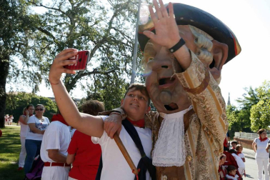 Salida de los gigantes y cabezudos de Pamplona, 9 de julio de San Fermín 2018