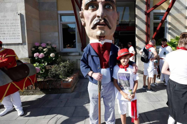Salida de los gigantes y cabezudos de Pamplona, 9 de julio de San Fermín 2018