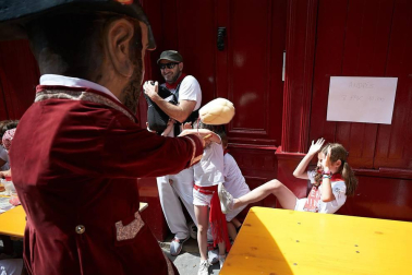 Salida de los gigantes y cabezudos de Pamplona, 10 de julio de San Fermín 2018
