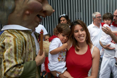 Salida de los gigantes y cabezudos de Pamplona, 10 de julio de San Fermín 2018