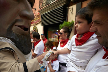 Salida de los gigantes y cabezudos de Pamplona, 10 de julio de San Fermín 2018