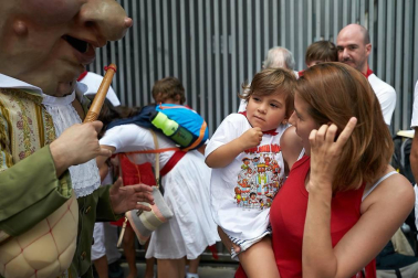 Salida de los gigantes y cabezudos de Pamplona, 10 de julio de San Fermín 2018