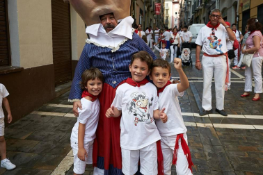 Salida de los gigantes y cabezudos de Pamplona, 10 de julio de San Fermín 2018