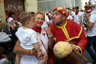 Salida de los gigantes y cabezudos de Pamplona, 10 de julio de San Fermín 2018