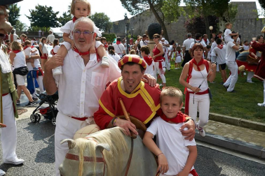 Salida de los gigantes y cabezudos de Pamplona, 10 de julio de San Fermín 2018