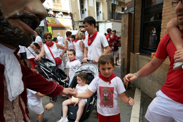 Salida de los gigantes y cabezudos de Pamplona, 10 de julio de San Fermín 2018