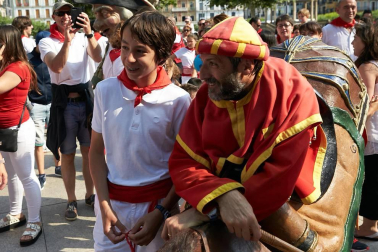 Salida de los gigantes y cabezudos de Pamplona, 10 de julio de San Fermín 2018