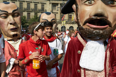 Salida de los gigantes y cabezudos de Pamplona, 10 de julio de San Fermín 2018