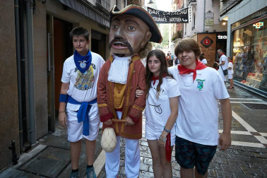 Salida de los gigantes y cabezudos de Pamplona, 10 de julio de San Fermín 2018