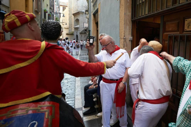 Salida de los gigantes y cabezudos de Pamplona, 10 de julio de San Fermín 2018