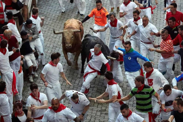 Imágenes del cuarto encierro de los Sanfermines 2018, con toros de la ganadería Fuente Ymbro.