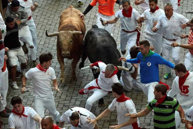 Imágenes del cuarto encierro de los Sanfermines 2018, con toros de la ganadería Fuente Ymbro.