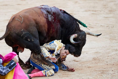 Faena de los toros de la ganadería Fuente Ymbro para los diestros Sebastián Castella, Miguel Ángel Perera y López Simón