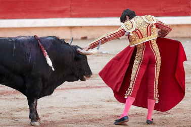 Faena de los toros de la ganadería Fuente Ymbro para los diestros Sebastián Castella, Miguel Ángel Perera y López Simón