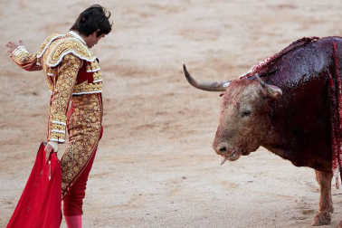Faena de los toros de la ganadería Fuente Ymbro para los diestros Sebastián Castella, Miguel Ángel Perera y López Simón