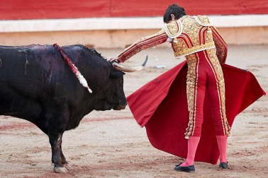 Faena de los toros de la ganadería Fuente Ymbro para los diestros Sebastián Castella, Miguel Ángel Perera y López Simón