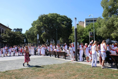 Imágenes de la ofrenda floral a San Fermín en San Lorenzo durante los Sanfermines 2018.