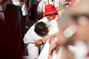 Público asistente a la Plaza de Toros de Pamplona durante la cuarta corrida de la Feria del Toro 2018.