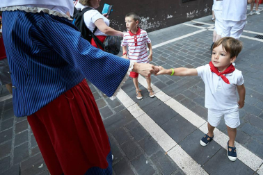 Salida de los gigantes y cabezudos de Pamplona, 10 de julio de San Fermín 2018