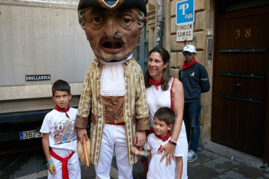 Salida de los gigantes y cabezudos de Pamplona, 10 de julio de San Fermín 2018