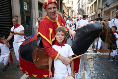 Salida de los gigantes y cabezudos de Pamplona, 10 de julio de San Fermín 2018