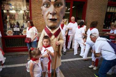 Salida de los gigantes y cabezudos de Pamplona, 10 de julio de San Fermín 2018