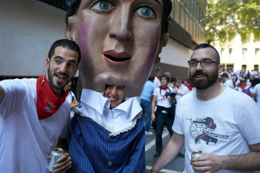 Salida de los gigantes y cabezudos de Pamplona, 10 de julio de San Fermín 2018