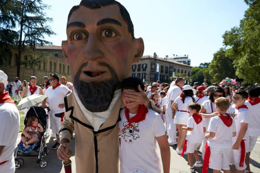 Salida de los gigantes y cabezudos de Pamplona, 10 de julio de San Fermín 2018