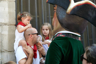 Salida de los gigantes y cabezudos de Pamplona, 10 de julio de San Fermín 2018