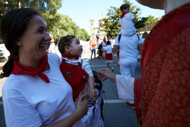 Salida de los gigantes y cabezudos de Pamplona, 10 de julio de San Fermín 2018